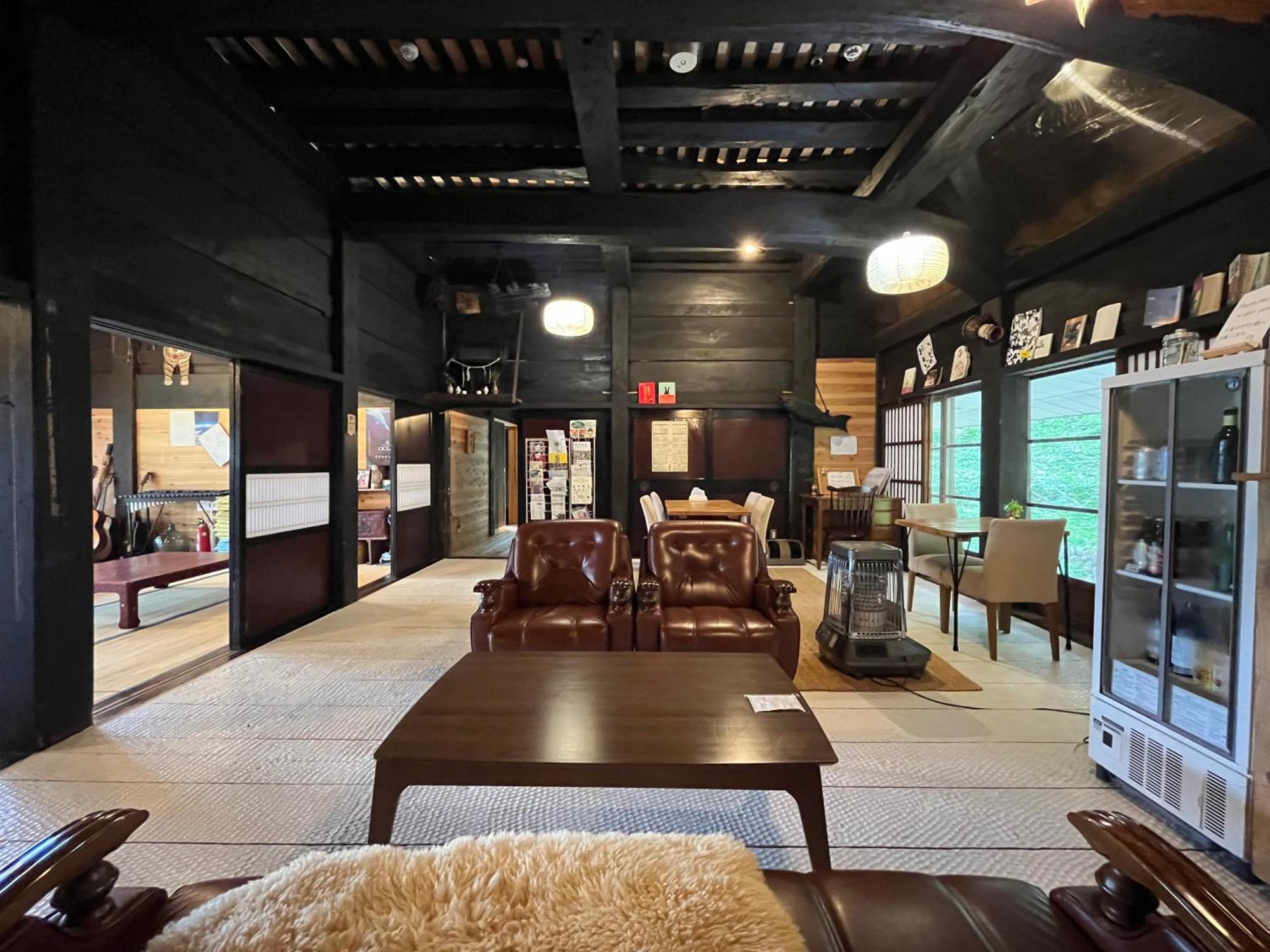 Guesthouse Kazura Nanto Extérieur photo
