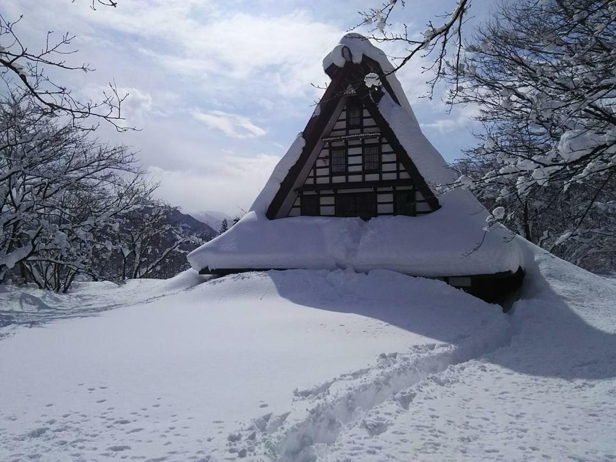Guesthouse Kazura Nanto Extérieur photo